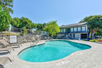 Forest Glen Apartments