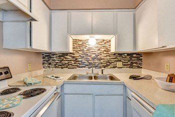 Forest Glen Apartments