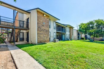 11600 Huebner Road Studio-2 Beds Apartment for Rent - Photo Gallery 2