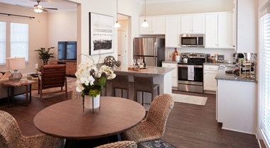 Ailsa Village Homes for Rent - Myrtle Beach, SC -  Kitchen and Dining Area
