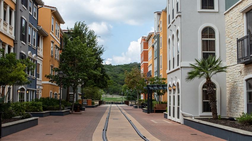 Apartments near Shavano Park  The Residences at La Cantera