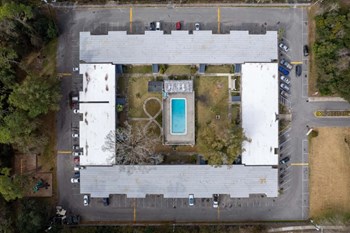 Cedar Hill Apartments