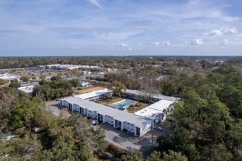 Cedar Hill Apartments