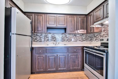 Cedar Hill Apartments in Jacksonville Florida photo of kitchen with stainless steel appliances