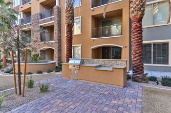 9450 W Hacienda Ave 1-2 Beds Apartment for Rent - Photo Gallery 5