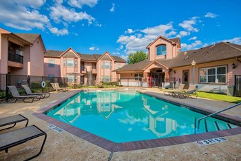 4375 N Major Dr 1-3 Beds Apartment for Rent - Photo Gallery 3