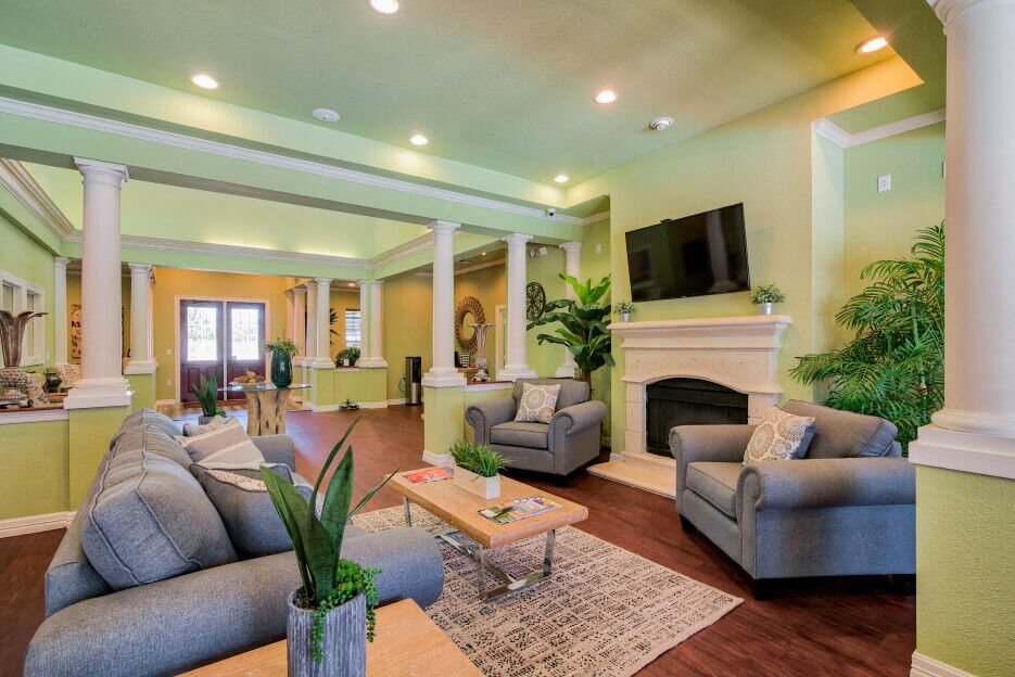 Lakeshore Villas