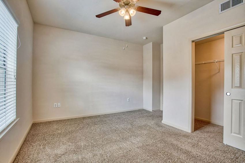 Mission Oaks Apartments, 7575 Callaghan, San Antonio, TX RentCafe