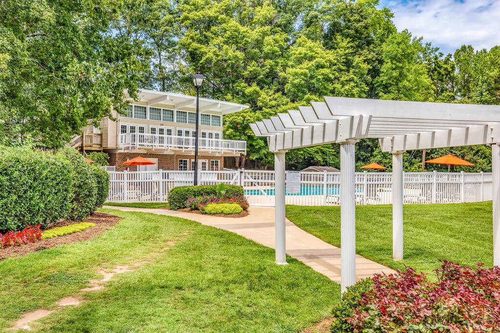 Grand Arbor Reserve apartments in Raleigh North Carolina photo of pergola