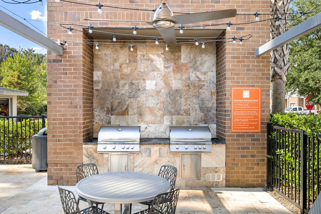 Community Grill Station at The Ashley, Charleston