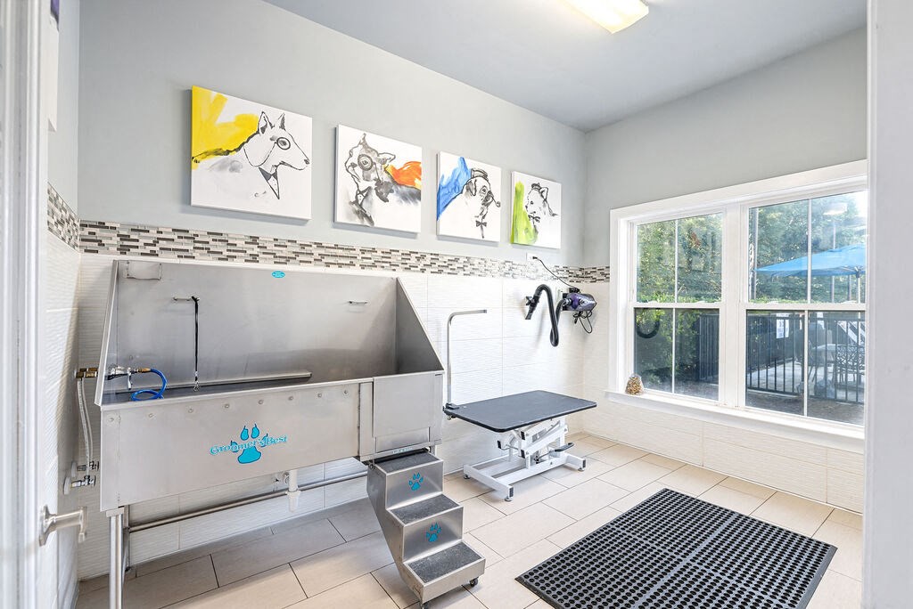 Pet Wash Center at The Ashley, South Carolina