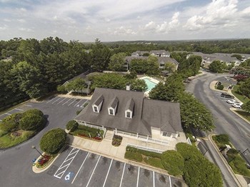 Parkway Grand apartments in Decatur Georgia photo of aerial view of community - Photo Gallery 27