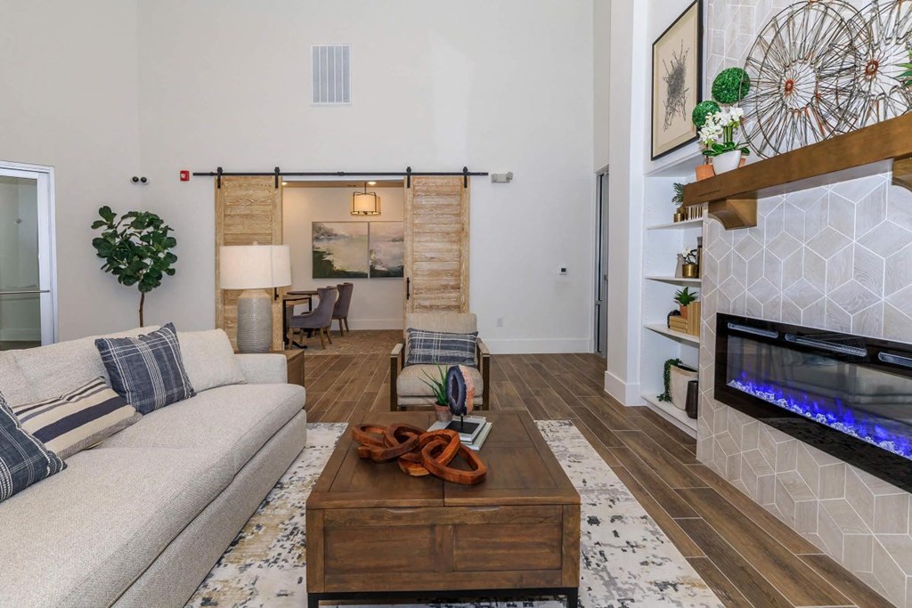 Luxia Rockwall Downes