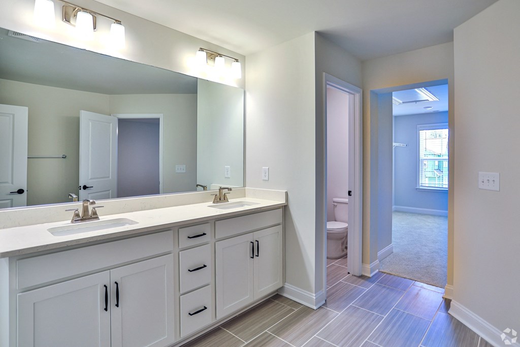 cedar ridge townhomes charlotte nc interior master bathroom and bedroom