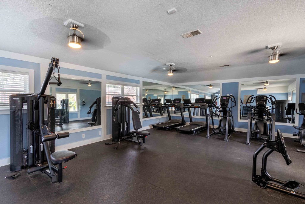 The Jaunt Apartments in Charleston South Carolina photo of the fitness center