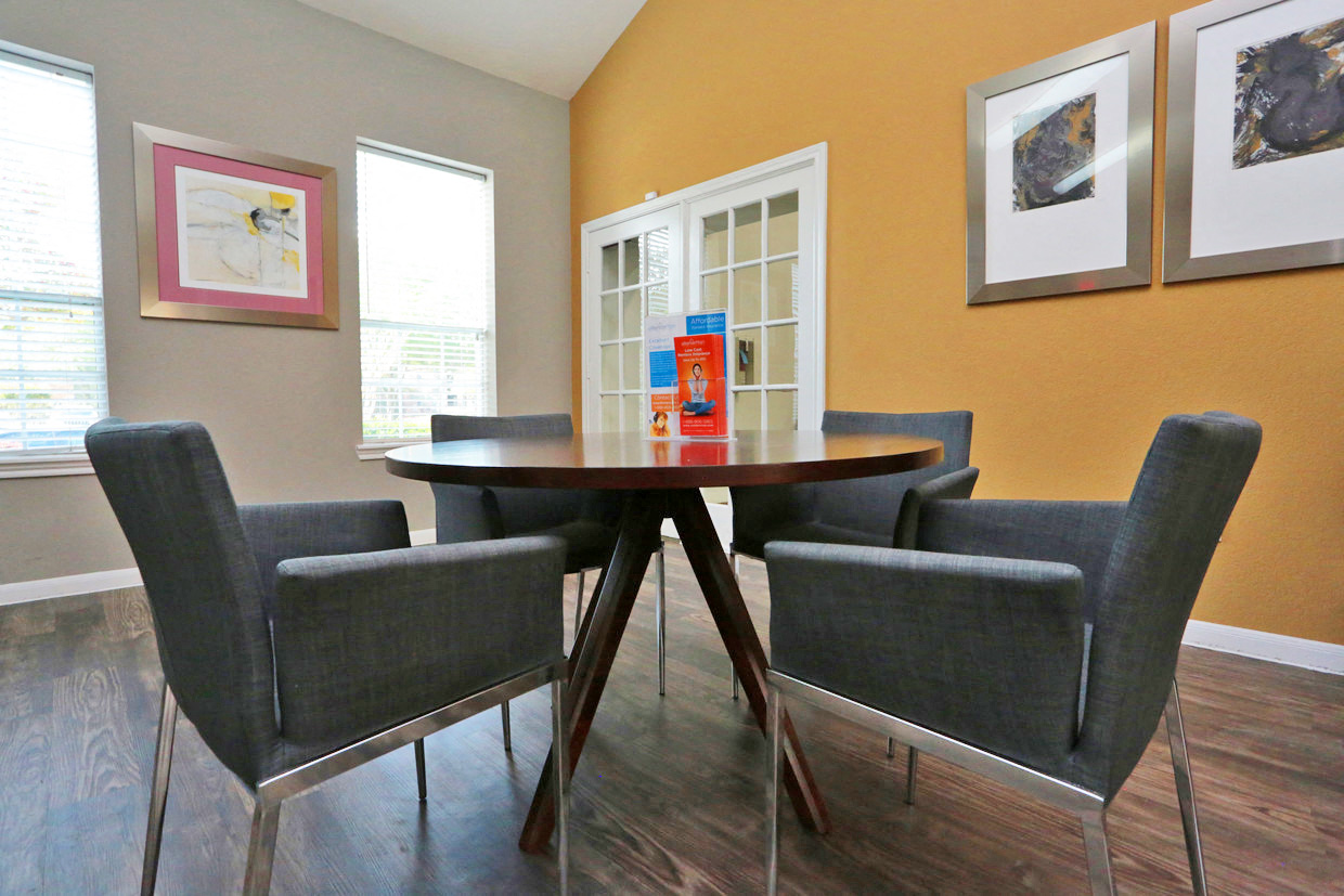 windwater at windmill lakes apartments
