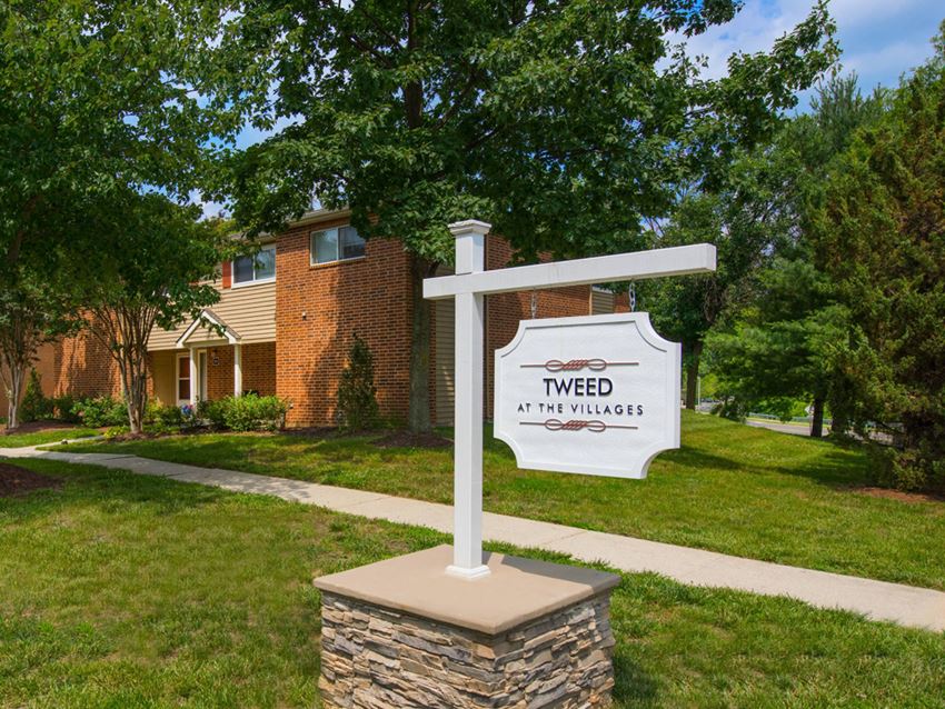 The Villages At Metro Apartments, 8251 Ridgefield Blvd, Landover