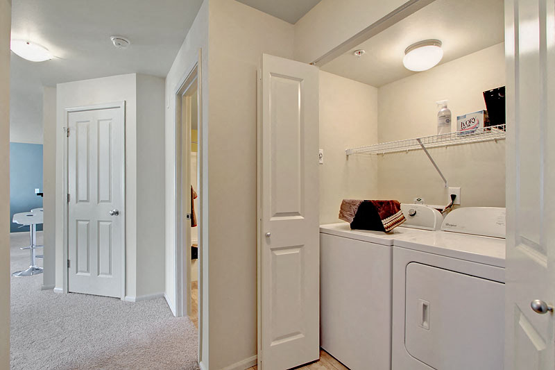 Full Size Washer/Dryer