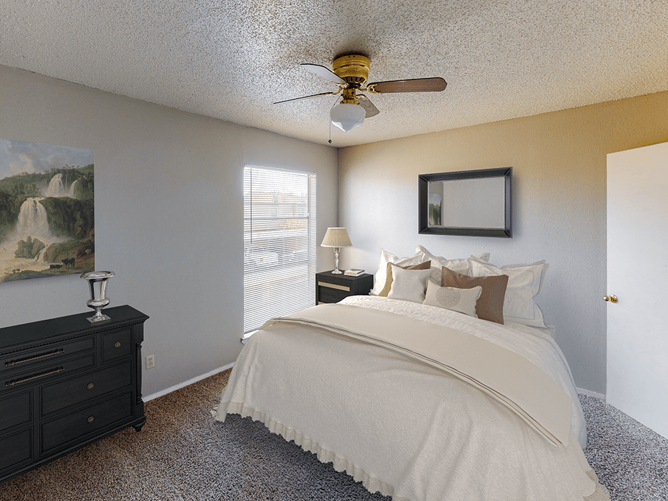 1, 2, and 3 Bedroom Apartments