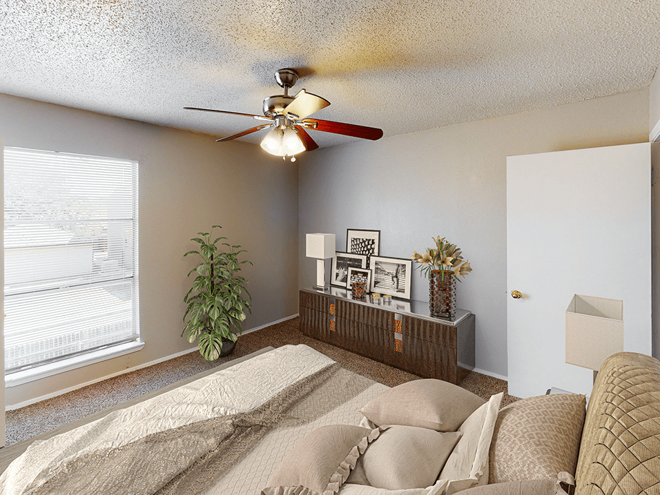 bedroom in Lubbock, TX