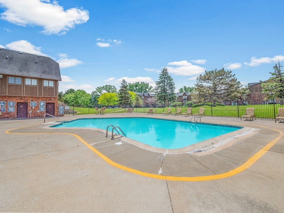 apartment pool at stonehenge gates apartments