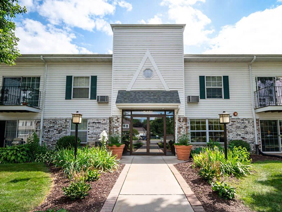 New Fountains Apartments in Fitchburg WI