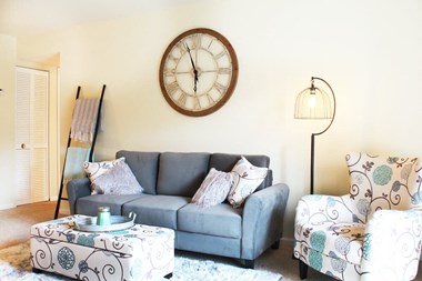 living room at heritage estates