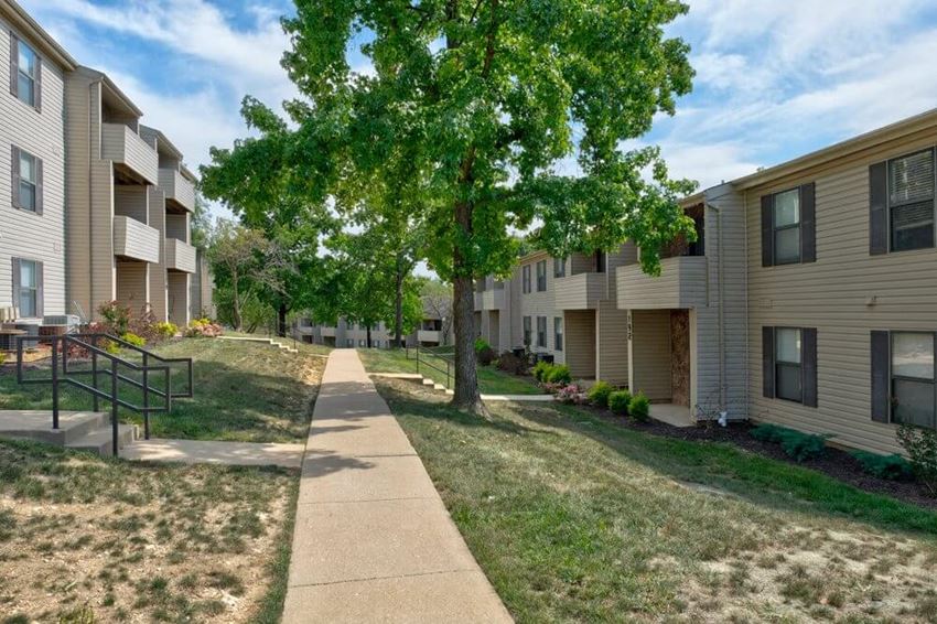 Forest Woods Apartments, 101 Forest Parkway, Valley Park, MO RentCafe