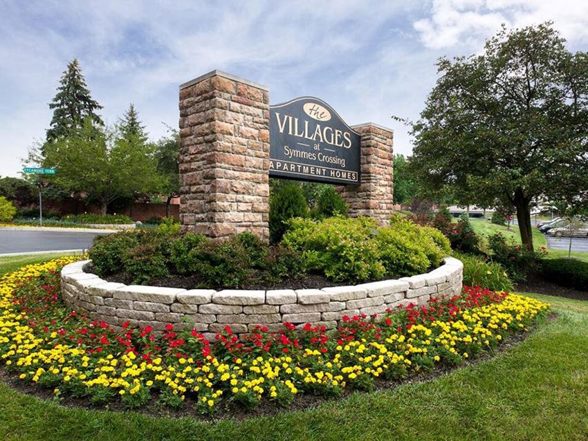 The Villages at Symmes Crossing Apartments in Cincinnati OH - Photo Gallery 1