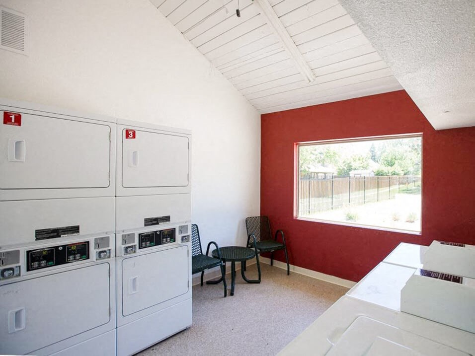 apartment laundry center in Meadow Lark Apartments