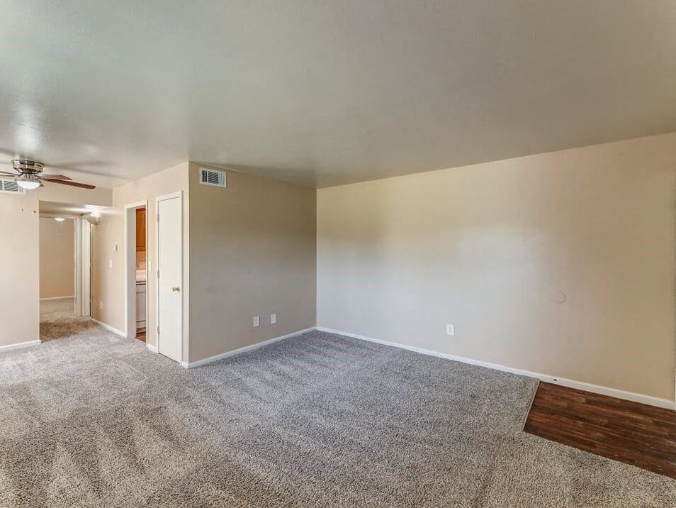 1 bedroom apartment bedroom in Derby