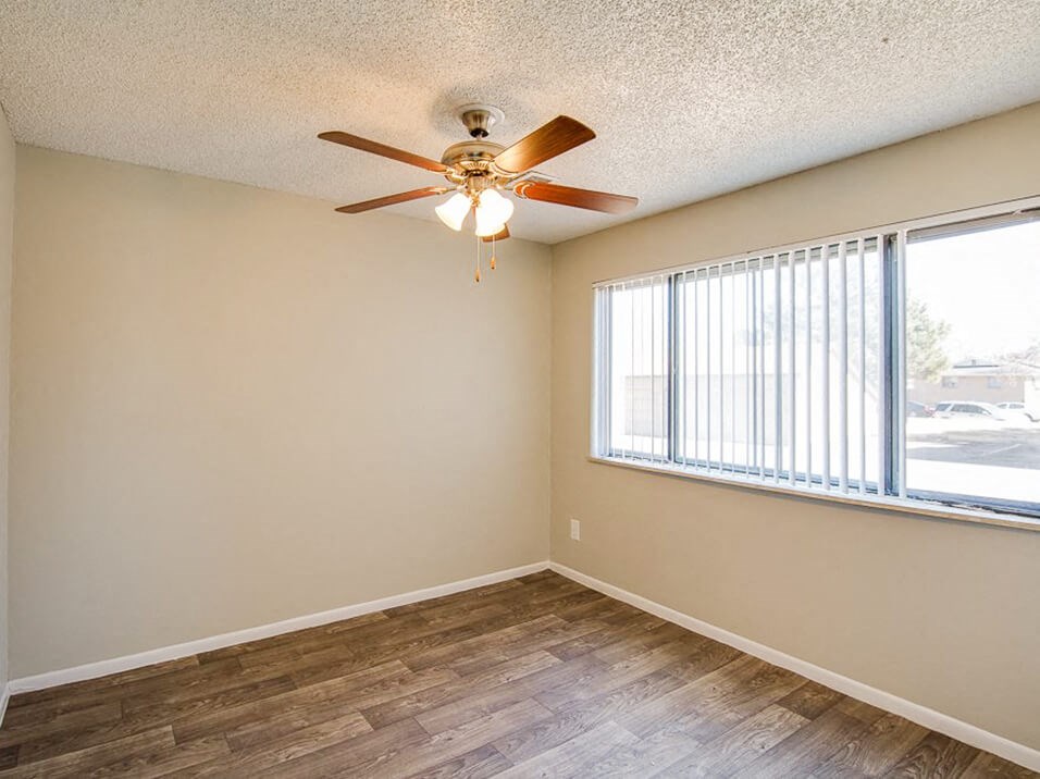 apartment living room in Aurora, CO