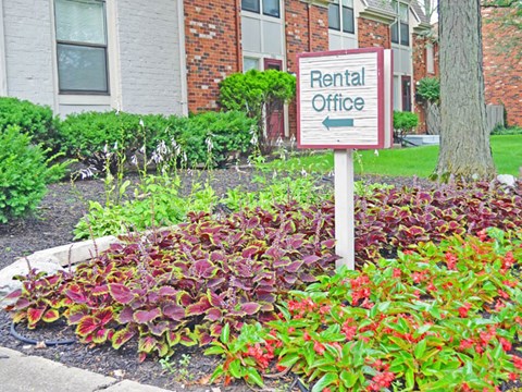 sign for leasing office