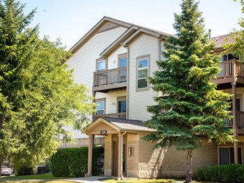 Reserve at Eagle Ridge Apartments in Waukegan IL - Photo Gallery 2