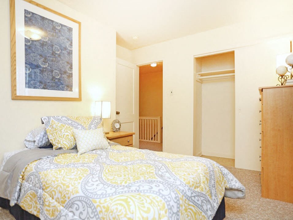 three bedroom townhome in Rantoul IL