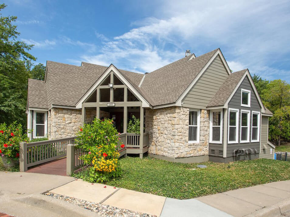 Leasing office for The Retreat at Walnut Creek Apartments