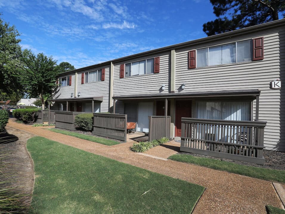 The Oaks at Jackson apartments in Jackson TN