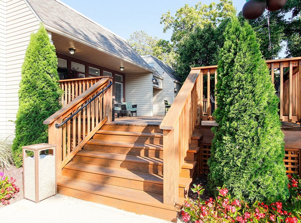 Apartment Clubhouse with Deck