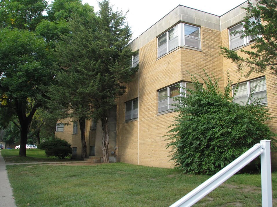 apartments with on-site maintenance