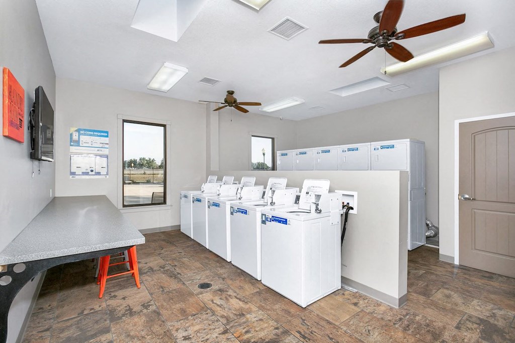 Apartments in Wichita Laundry