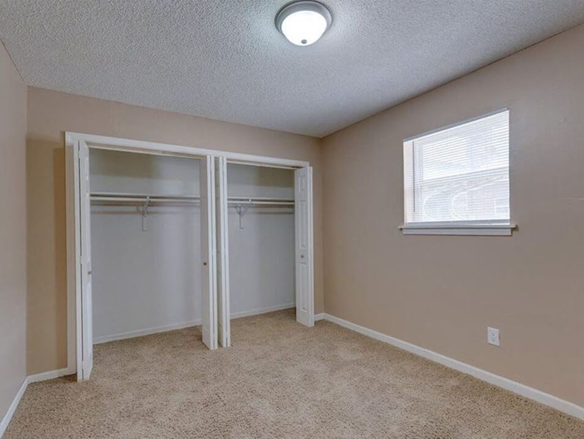 large closets in Wichita KS one bedroom apartment - Photo Gallery