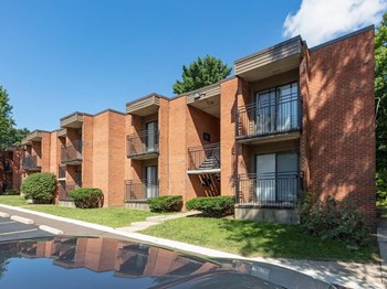 student apartments Kalamazoo, MI