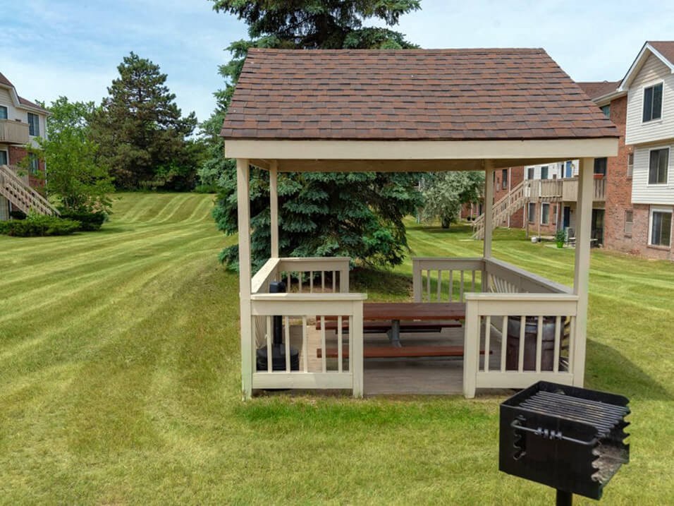 resident grill area in Waterford MI