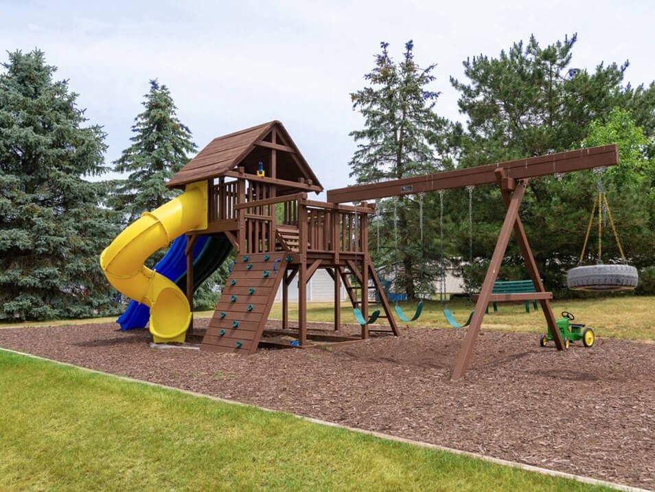 playground at apartment community in Waterford MI