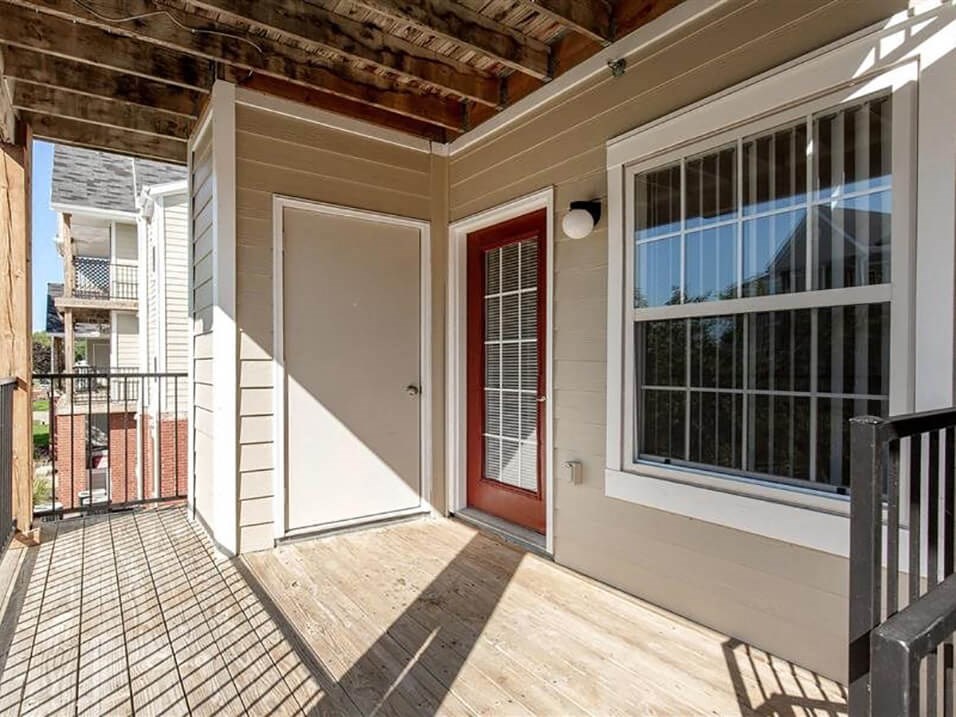 Apartments in Moline IL with balconies/patios