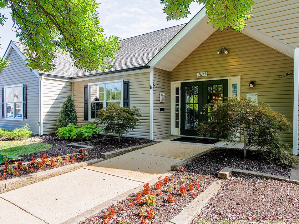 Leasing office at Westport Station Apartments