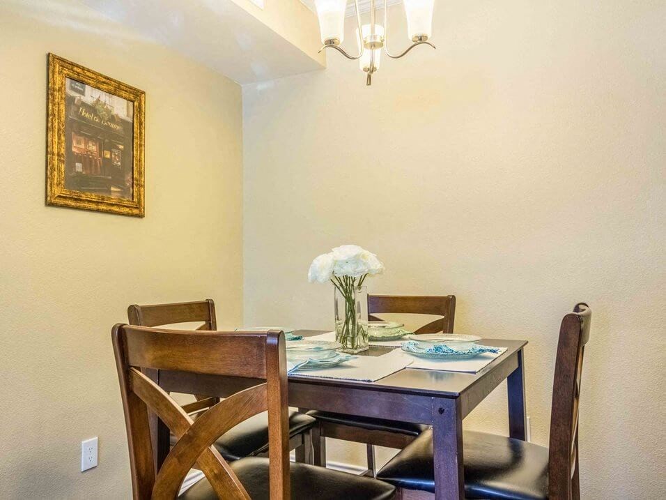 Dining area at Longview tx apartments