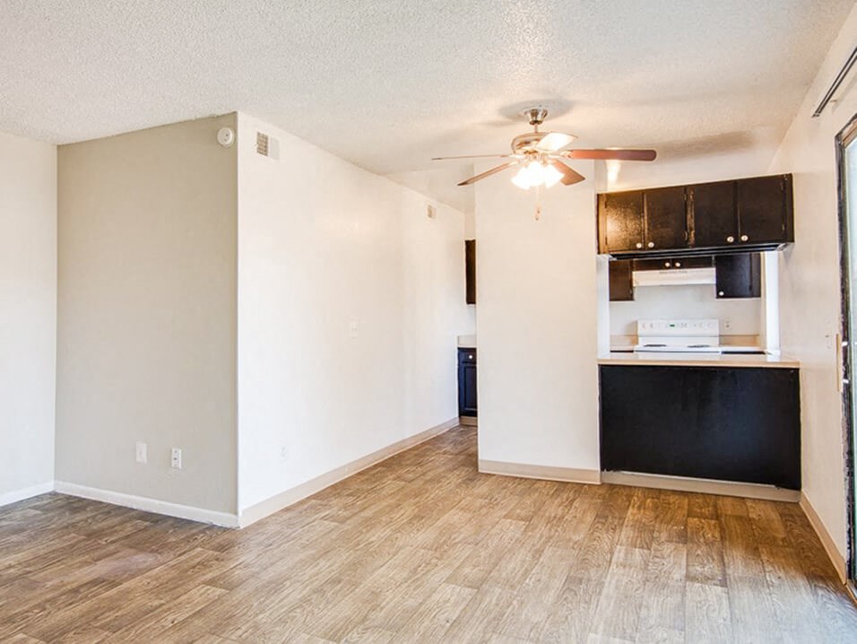 apartment living room in Aurora, CO