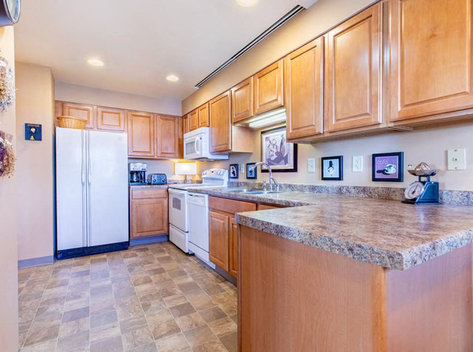 spacious kitchens in Duluth MN apartments