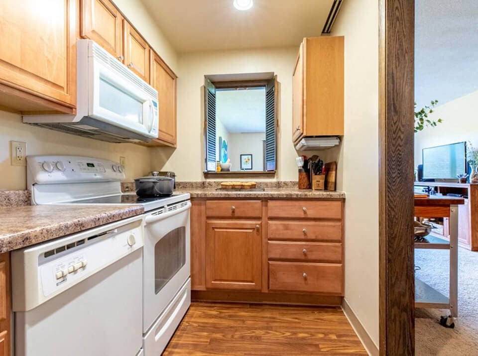 Les Chateaux Apartments in Duluth MN for rent